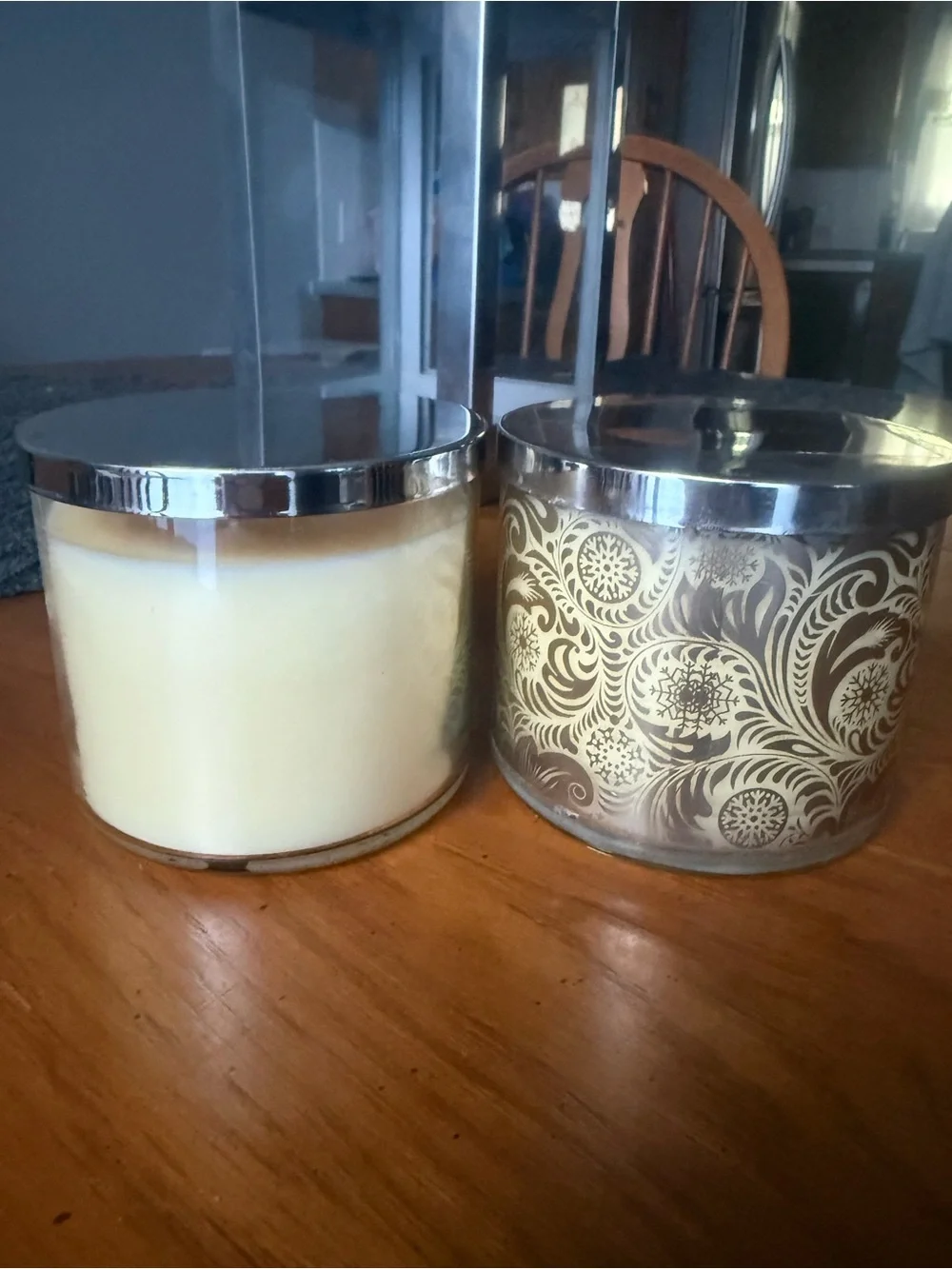 Bath and body works Creamy Nutmeg candles